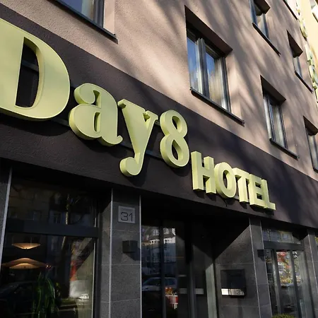 Day8 Hotel 3*